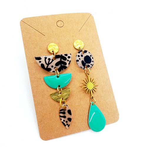 Boucles d'oreilles pendantes asymétriques