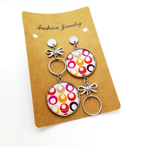 Boucles d'oreilles asymétriques