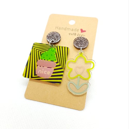 Boucles d'oreilles fantaisie florales