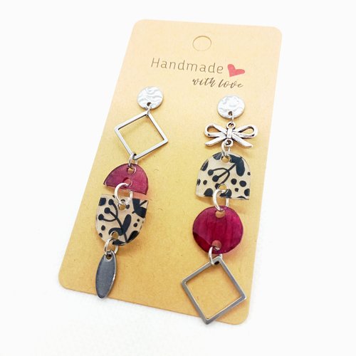 Boucles d'oreilles pendantes asymétriques