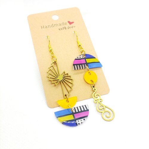 Boucles d'oreilles pendantes asymétriques