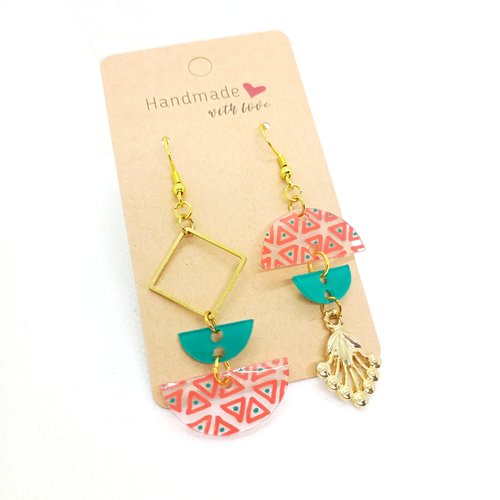 Boucles d'oreilles pendantes asymétriques