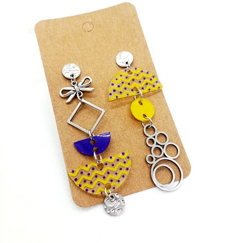 Boucles d'oreilles pendantes asymétriques