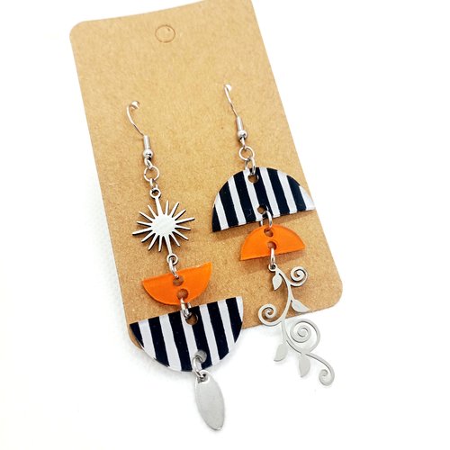 Boucles d'oreilles pendantes asymétriques