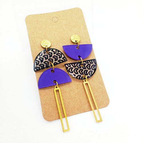 Boucles d'oreilles pendantes asymétriques