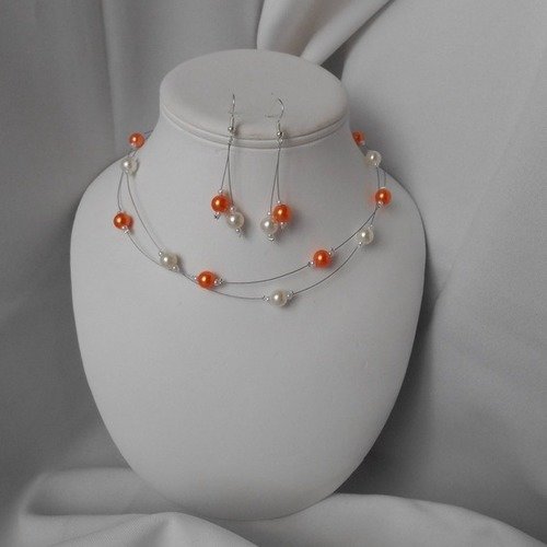 Parure ela avec  collier et boucles d'oreilles en perles nacrée et orange 