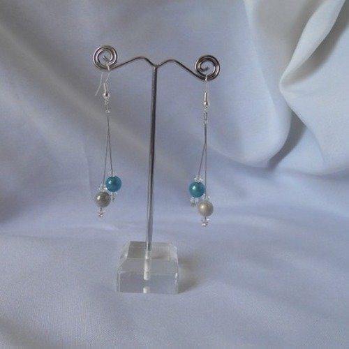 Boucles d'oreilles pendante avec perles magique turquoise et perles swarovski 