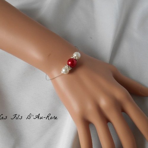Bracelet " azur " avec perles nacrée & rouge 