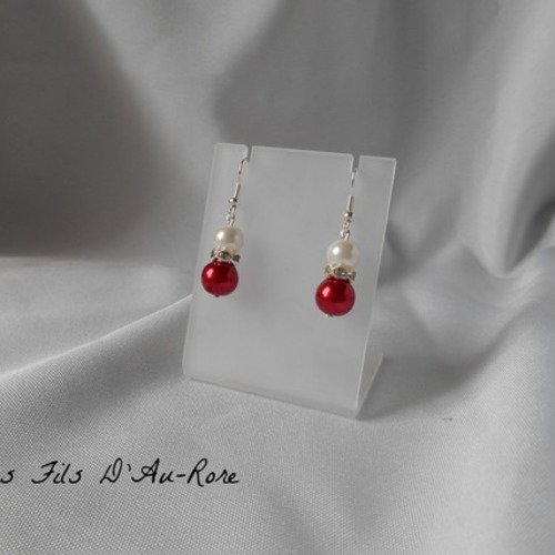 Boucles d'oreille " azur " avec perles nacrée & rouge 