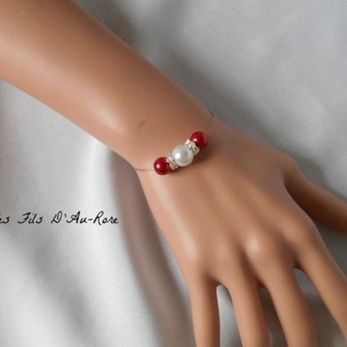 Bracelet " azur " avec perles nacrée & rouge 