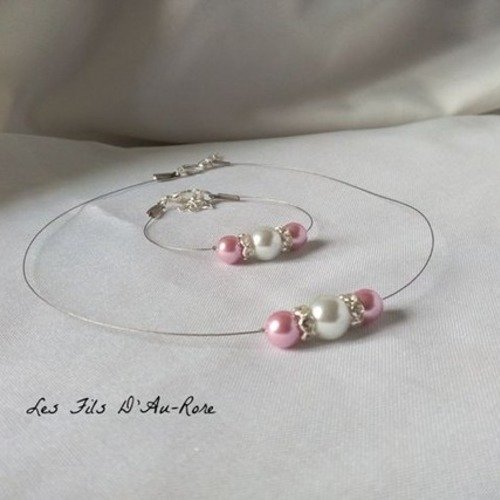 Bracelet " azur " avec perles nacrée & rose poudré 