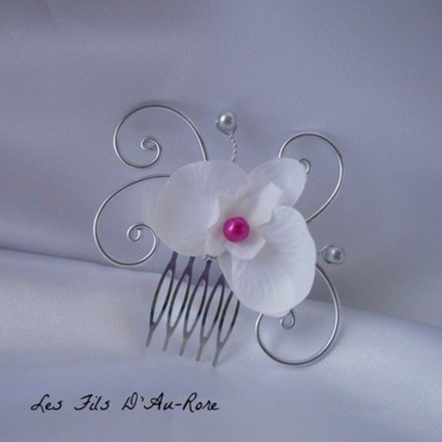 Peigne cheveux "chrystel" avec fils aluminium & orchidée blanche 