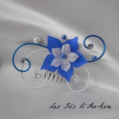 Peigne cheveux "lyra" avec fleur de soie blanche & bleu roi 