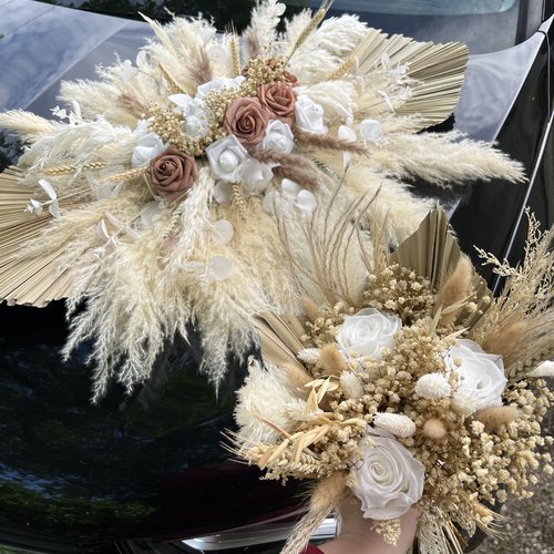 Ensemble bouquet & composition voiture modele erine