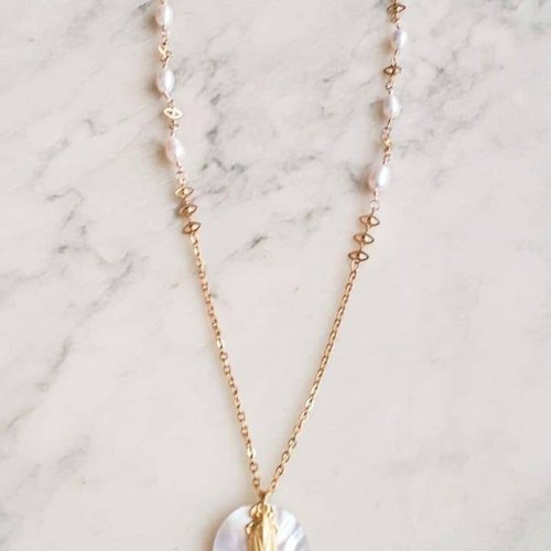 Collier mi-long or 18 carats et pierres naturelles,e