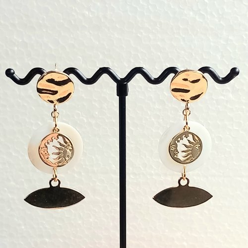Boucles d'oreilles femme pendantes, or 18 carats, nacre