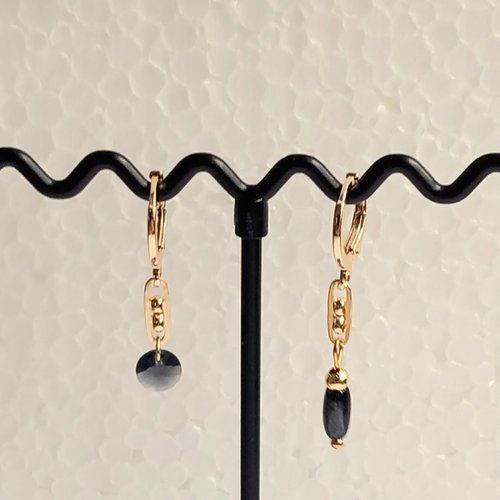 Boucles d'oreilles asymétriques, or 18 carats, cristal swarovski, onyx