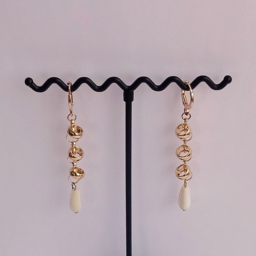 Boucles d'oreilles femme pendantes, or 18 carats, nacre