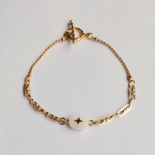 Bracelet artisanal, femme plaqué or  et nacre