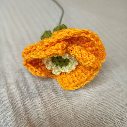 Fleur au crochet, pavot