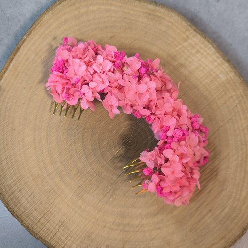 Double peigne chignon fleurs éternelles rose fushia bohème chic nature champêtre mariage mariée
