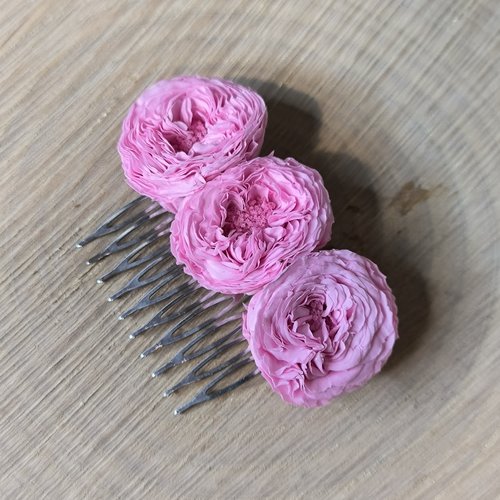 Pince 10 pics coiffure mariage mariée bohème chic nature champêtre roses éternelles rose classique