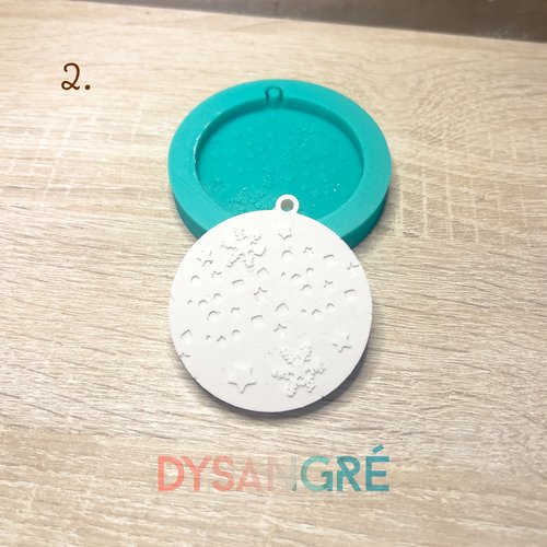 Moules en silicone boule de noël motif flocons 6cm
