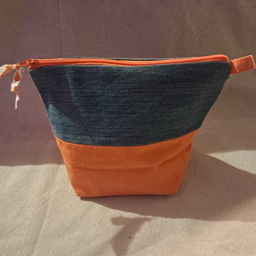 Trousse bicolore