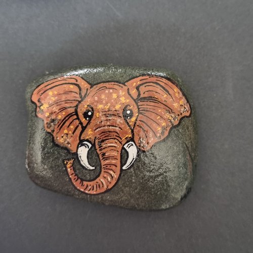 Les galets éléphants de wonder