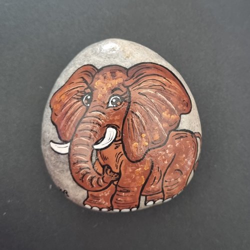 Les galets éléphants de wonder