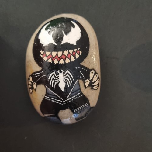 Les galets super héros de wonder