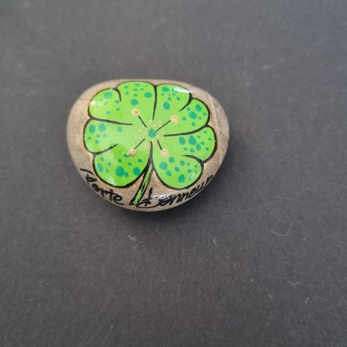 Les galets trèfles de wonder