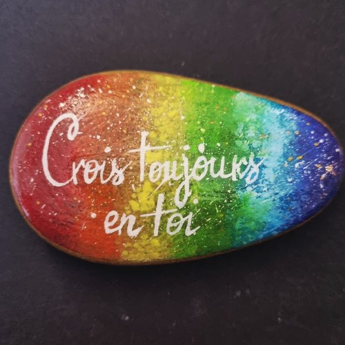 Les galets rainbow arc en ciel de wonder