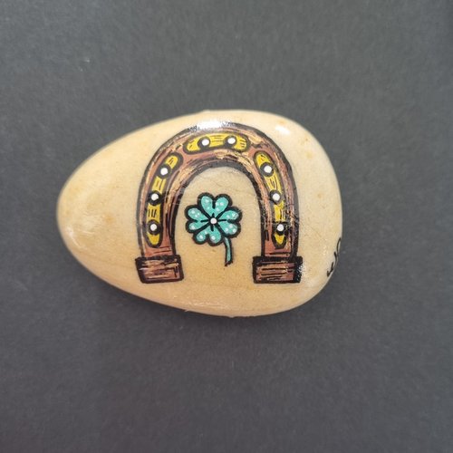 Les galets fers à cheval de wonder