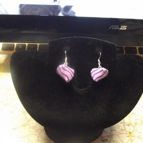 Boucle d oreille berlingot violet