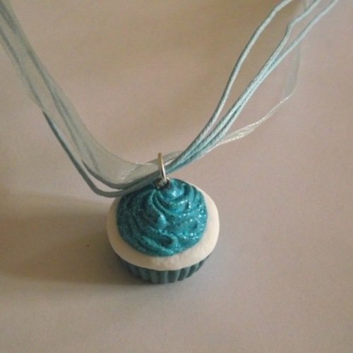Collier breloque cupcake disco turquoise 