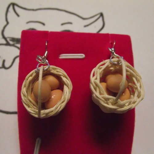 Boucle d oreille panier en osier rond -4 œufs dur-panier de 2,5 cm original 