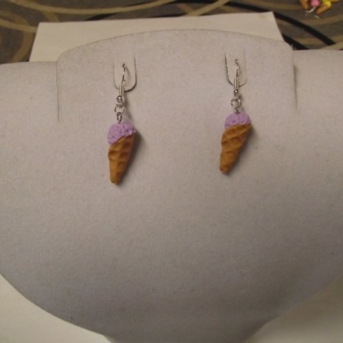 Boucle d oreille cône glace-violet