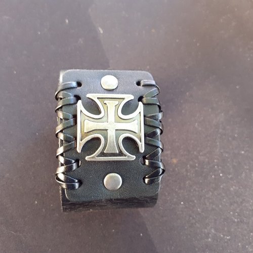 Bracelet cuir noir réglable -symbole-bouton en alliage sans allergène-nickel-cadmium-plomb