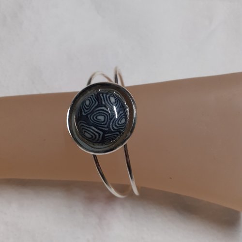 Bracelet avec cabochon en métal argenté