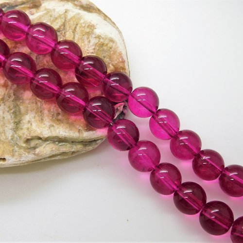 30 perles de verre  transparent  ronde  rose fuchsia / framboise 8mm