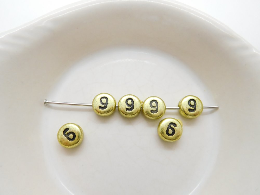 Perle chiffre ronde en métal 7 mm - chiffre 2 - Argenté vieilli x1 - Perles  & Co