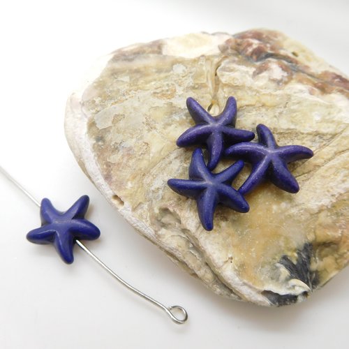 4 perles étoiles de mer bleu nuit pierre teintée howlite 14mm