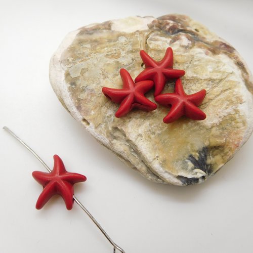 4 perles étoiles de mer rouge pierre teintée howlite 14mm