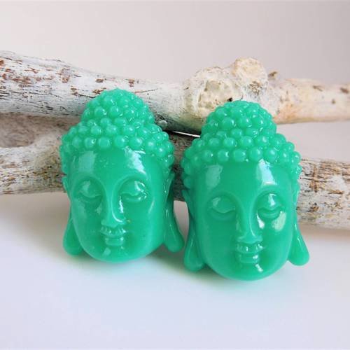 2  perles tête bouddha vert en corail de synthèse 24 mm