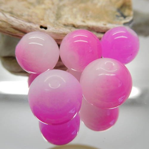 10 perles de verre  rondes bicolore blanc  et rose fuchsia 12mm