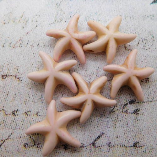 4 perles étoiles de mer blanc pierre teintée howlite 14mm