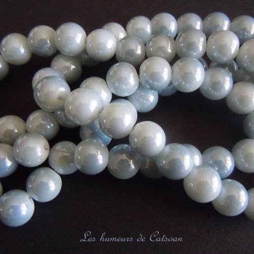 20 perles rondes en verre couleur gris bleuté 8mm
