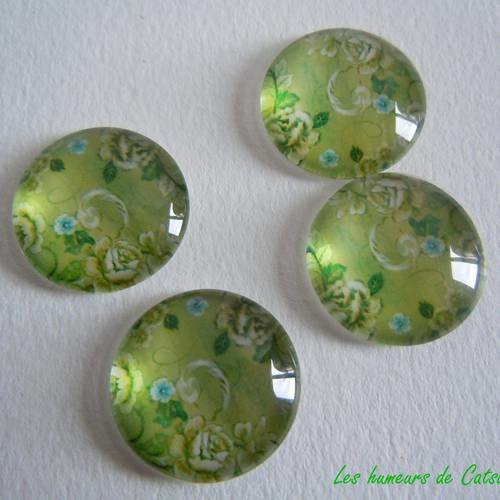 2 cabochons de verre illustrés fleur fond vert 18mm 