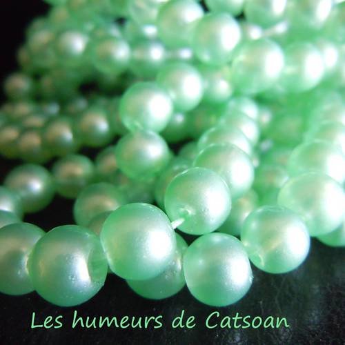 20 perles de verre  vert d'eau 8mm 